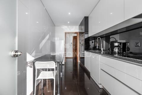 Apartamento t3 general torres