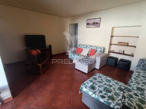 Moradia t3 com quintal e churrasqueira em são vicente – elvas