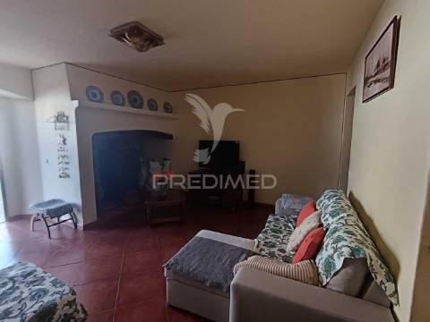 Moradia t3 com quintal e churrasqueira em são vicente – elvas