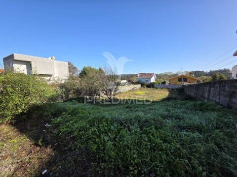 Lote de terreno, urbano, em olival-vn gaia