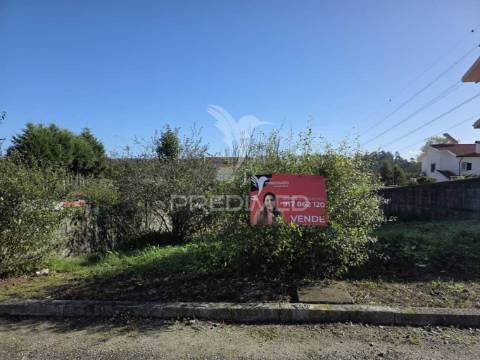 Lote de terreno, urbano, em olival-vn gaia