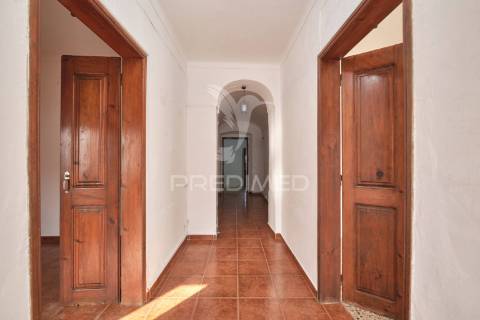 Moradia t4 em safara