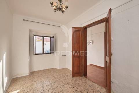 Moradia t4 em safara