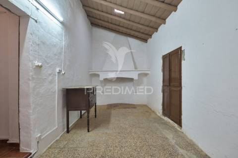 Moradia t4 em safara