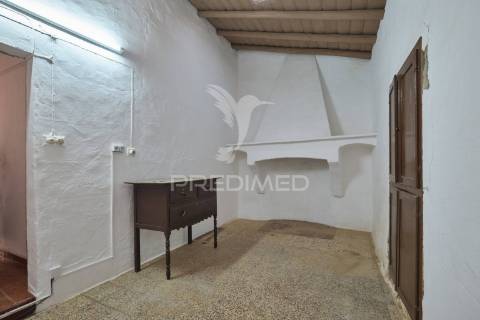 Moradia t4 em safara