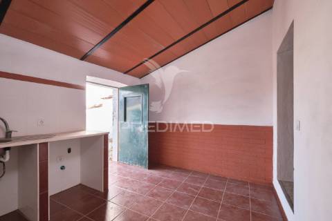 Moradia t4 em safara