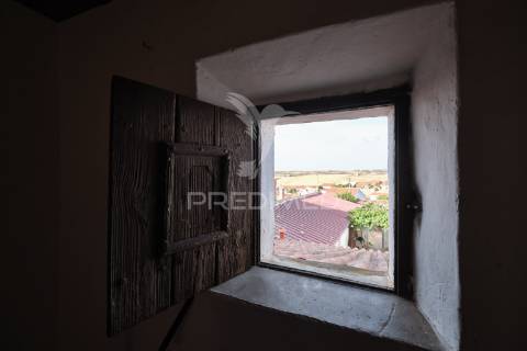 Moradia t4 em safara