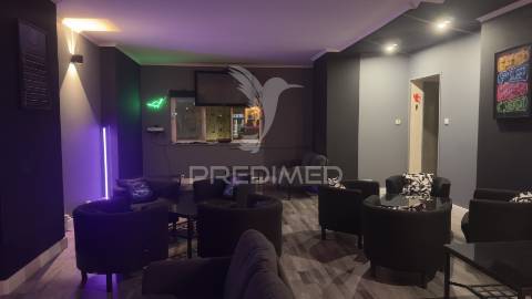 Trespasse bar - totalmente equipado e pronto a operar.  santa marta do pinhal