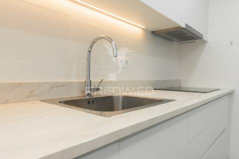 Apartamento t2 remodelado nas paivas