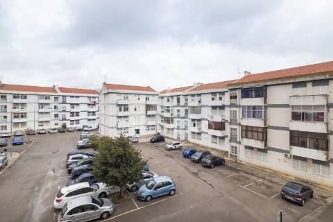 Apartamento t2 remodelado nas paivas