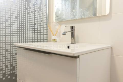 Apartamento t2 remodelado nas paivas