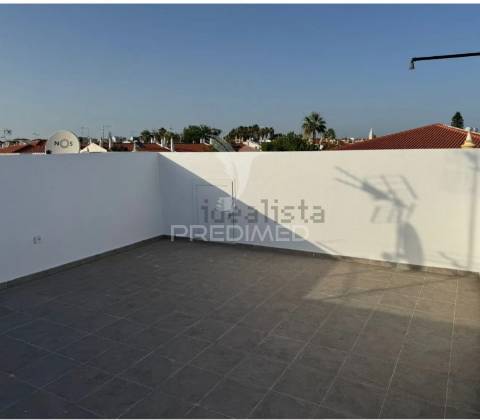 ? moradia geminada t3 em altura – faro, algarve