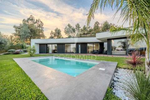 ? moradia térrea t4 de luxo – póvoa de lanhoso