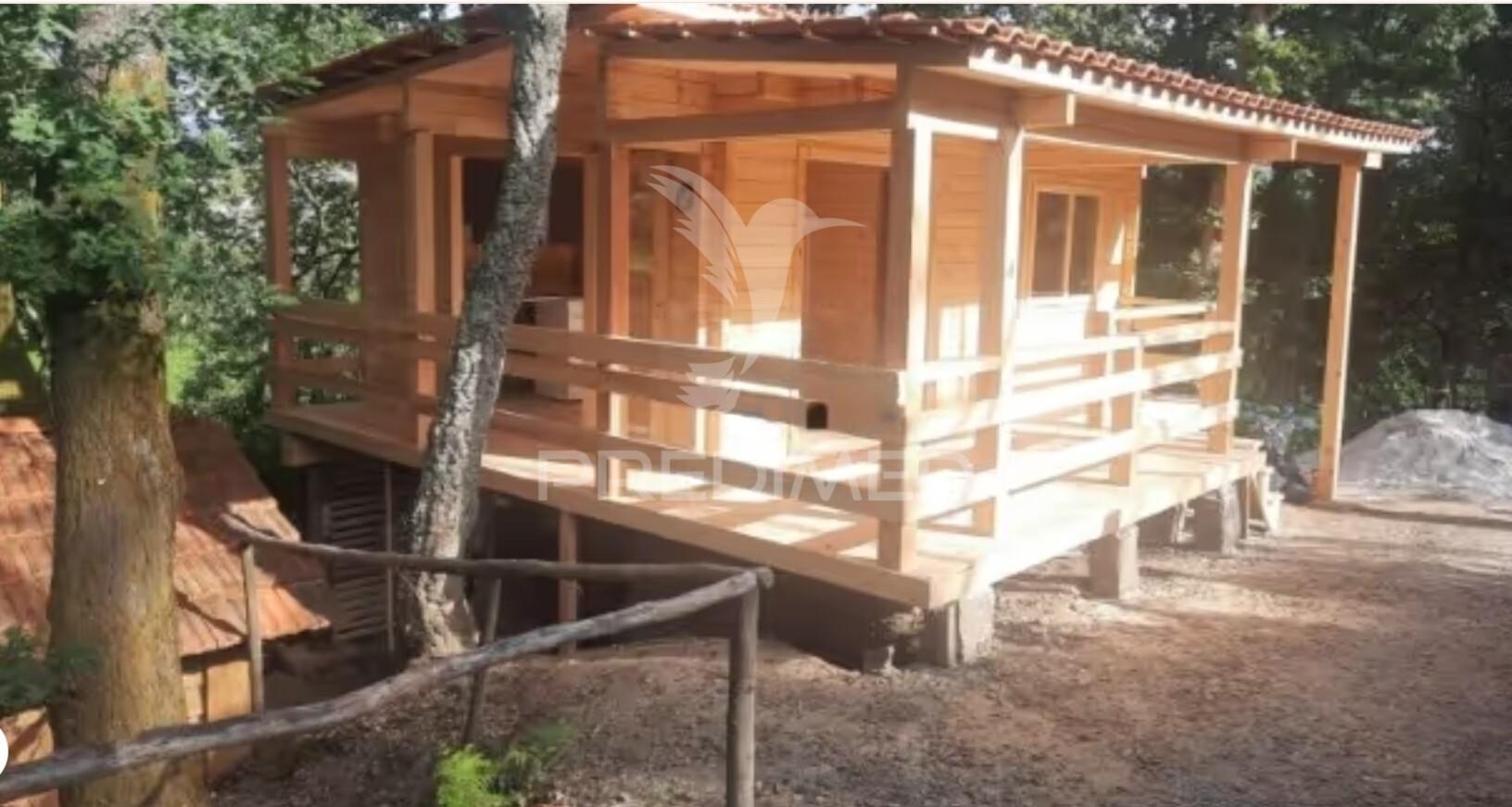 Terreno – 24.000 m²  com frente de rio, ancoradouro e pequena praia