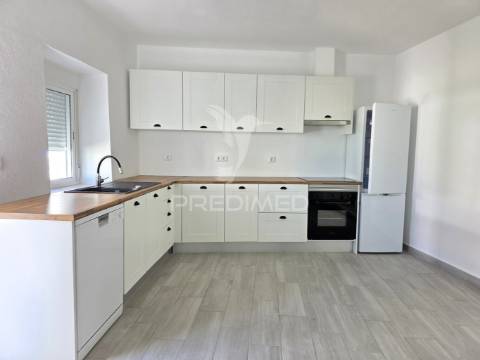 Moradia t2, vales, tomar