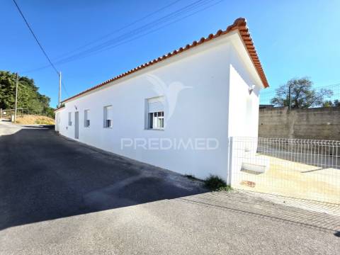 Moradia t2, vales, tomar