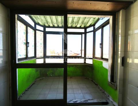 Apartamento t2 | amadora | mina de água