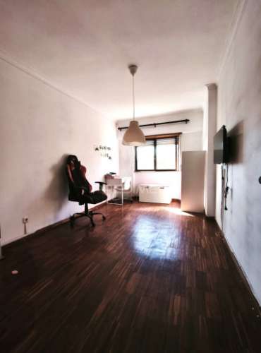 Apartamento t2 | amadora | mina de água