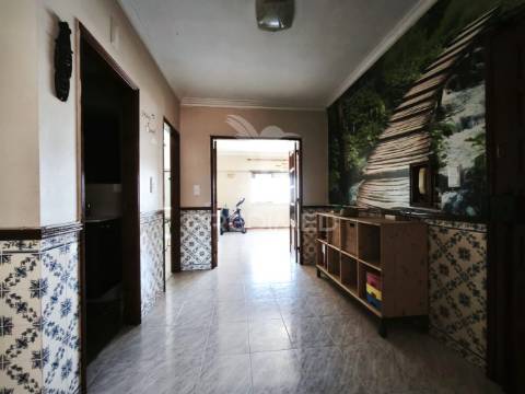 Apartamento t2 | amadora | mina de água