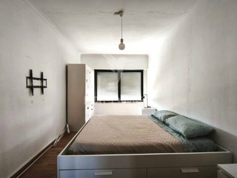 Apartamento t2 | amadora | mina de água