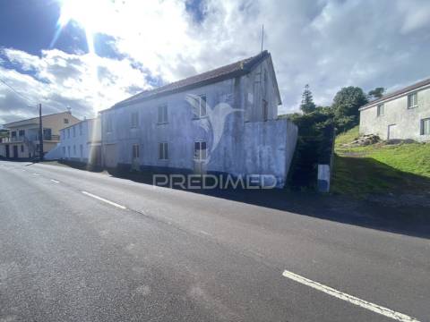 Moradia t3 em fase de reconstrução com projeto aprovado – norte grande