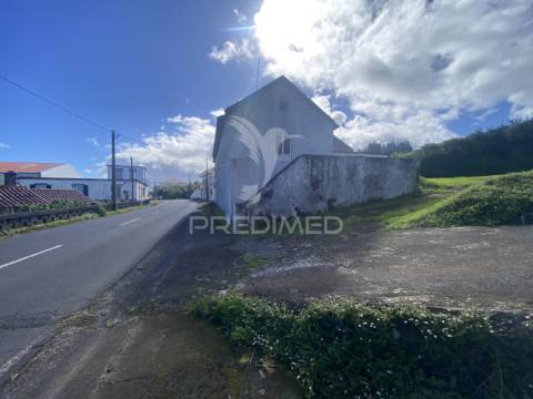 Moradia t3 em fase de reconstrução com projeto aprovado – norte grande