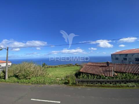 Moradia t3 em fase de reconstrução com projeto aprovado – norte grande