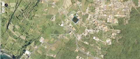 Terreno para construção – feteira, lugar da serretinha (1452 m²)