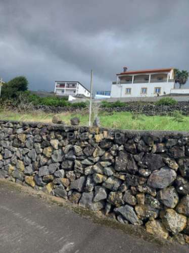 Terreno para construção – feteira, lugar da serretinha (1452 m²)