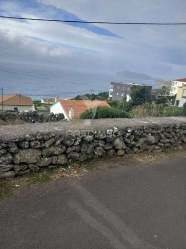 Terreno para construção – feteira, lugar da serretinha (1452 m²)
