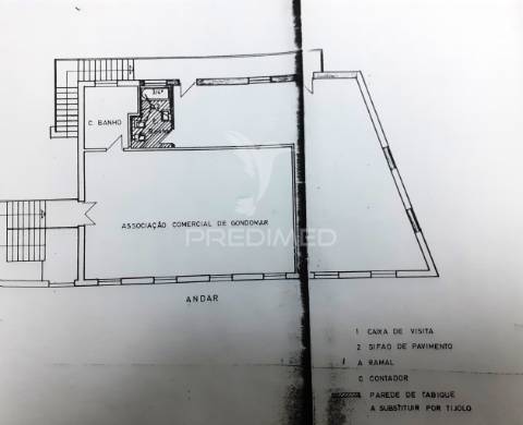 Moradia secular no coração de gondomar