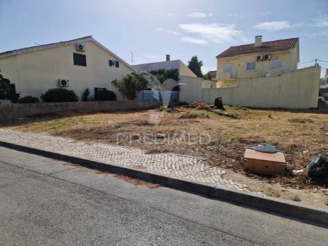 Lote de terreno destinado a construção habitacional