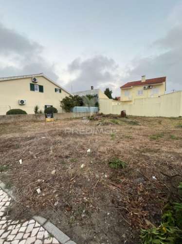 Lote de terreno destinado a construção habitacional