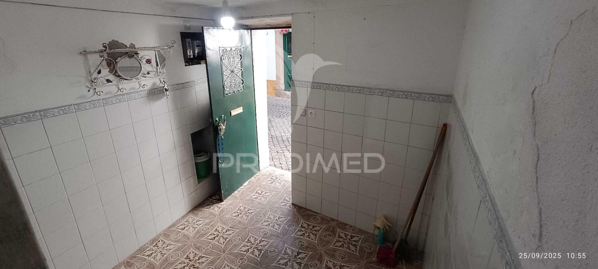 Casa típica na zona histórica de nisa
