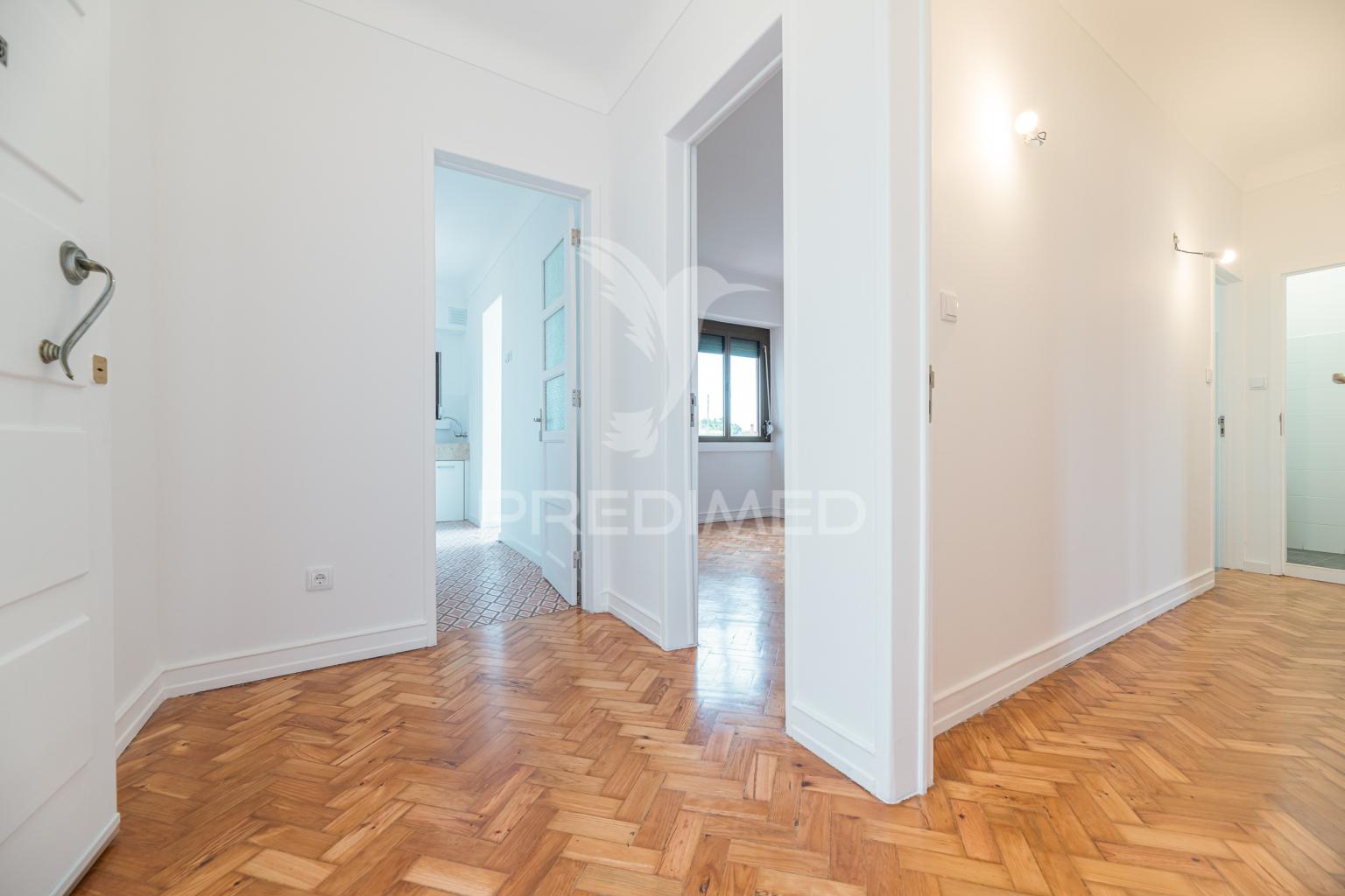 Apartamento t3 em alcântara