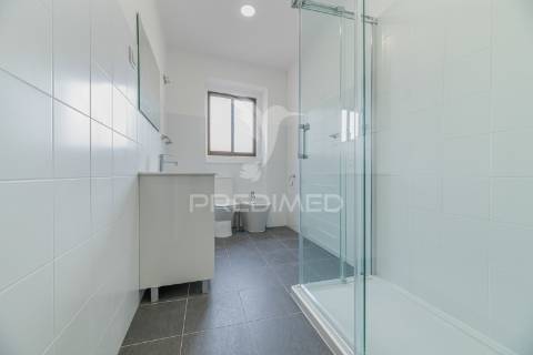 Apartamento t3 em alcântara