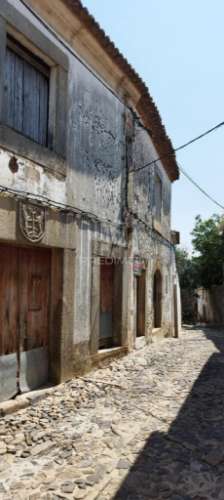 Moradia no burgo medieval