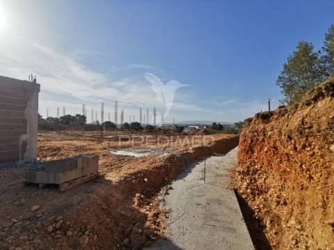 Moradia t3 em condomínio privado