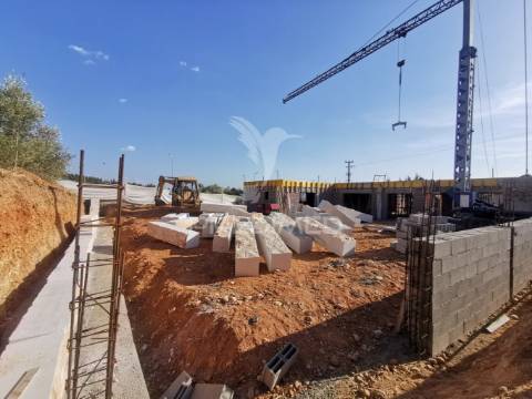 Moradia t3 em condomínio privado