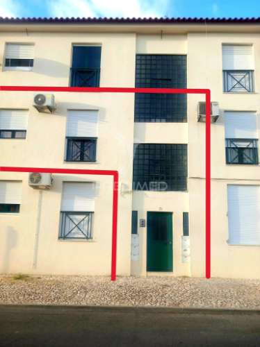 Apartamento t3 em redondo