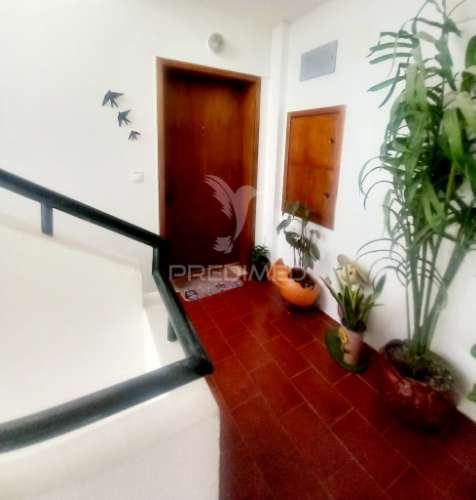 Apartamento t3 em redondo