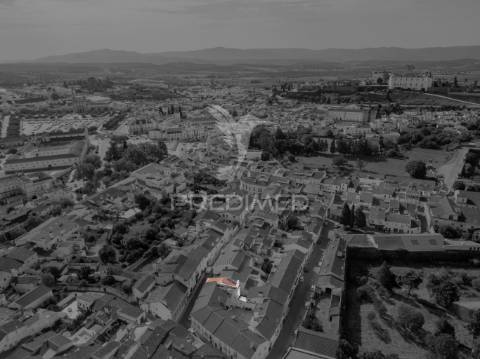 O seu novo lar em estremoz espera por si ?✨