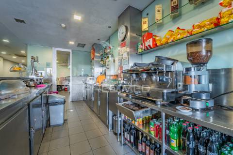 Trespasse restaurante e churrasqueira em vila nova de gaia