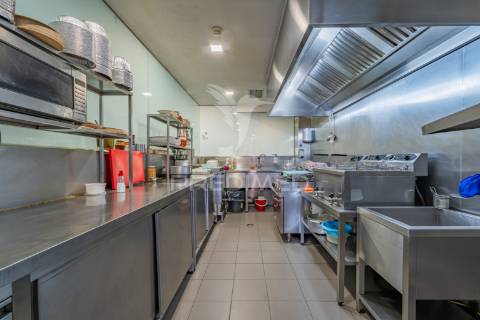 Trespasse restaurante e churrasqueira em vila nova de gaia