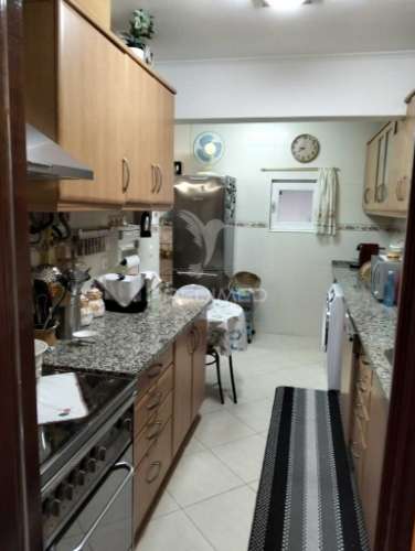 Apartamento t2 - com elevador no vale da amoreira