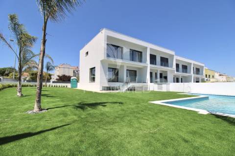 Moradia t3+1, charneca de caparica