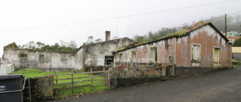 ? moradia para recuperar – freguesia do posto santo, angra do heroísmo