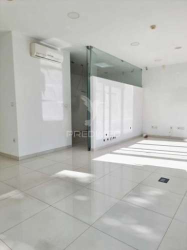 Arrendamento loja comercial - salgueiral