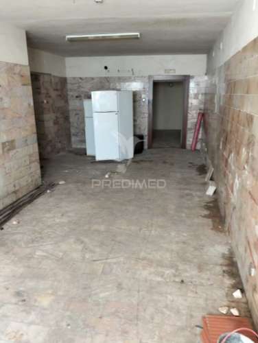 Loja comercial - 90,40 m2 no centro de vila viçosa