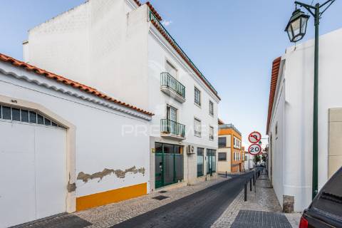 Apartamento de 3 assoalhadas e terraço em excelente localização!